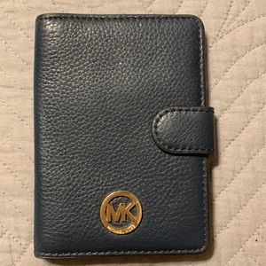 Michael Kors Fulton Passport Case Holder (Navy)